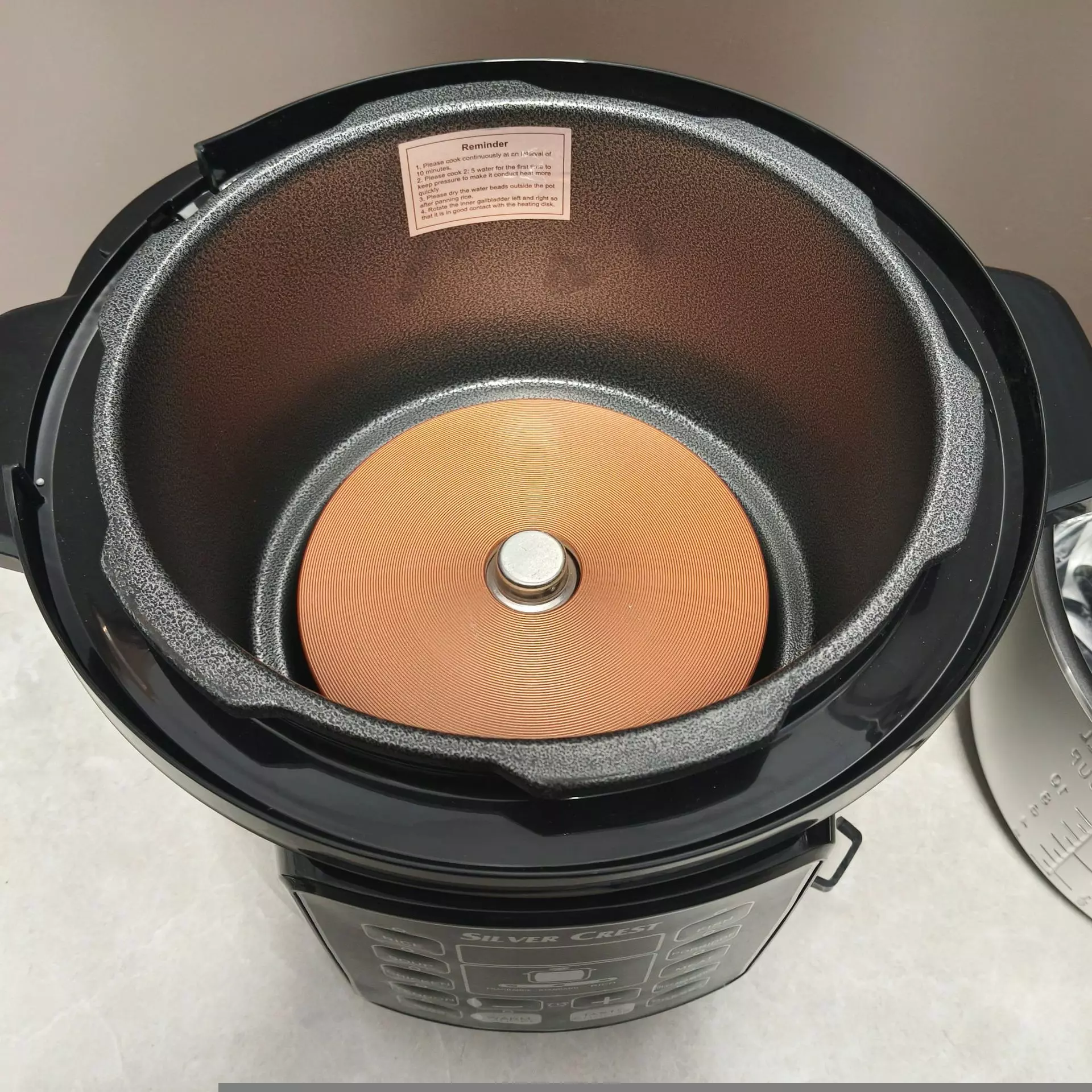 MY-C540G 6L Electric Pressure Cooker with LCD Display & 24H Preset - Image 3