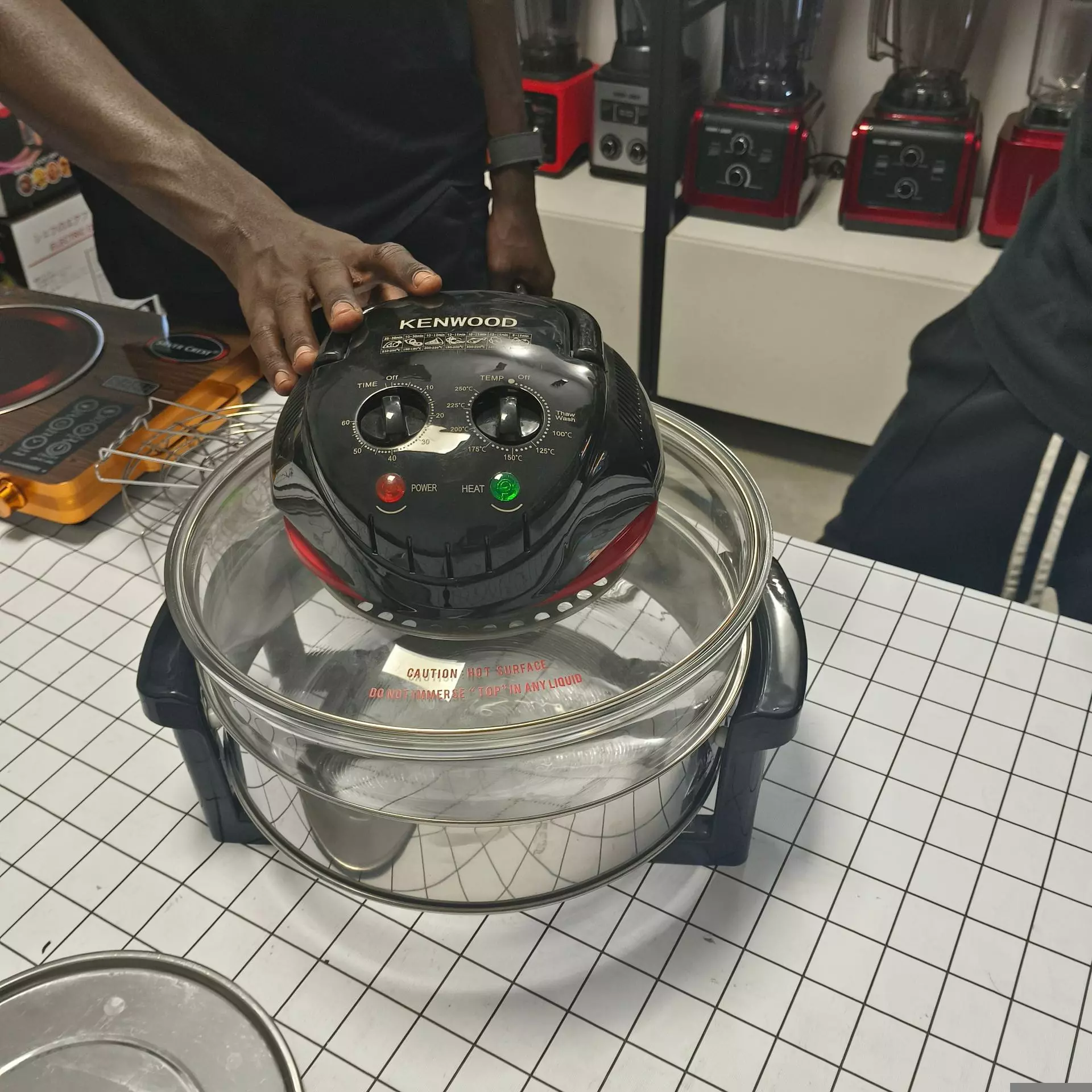 Large Capacity 12L Air Fryer Oven with Timer & Handle, 1300W, 2-in-1 Glass Design - Image 2